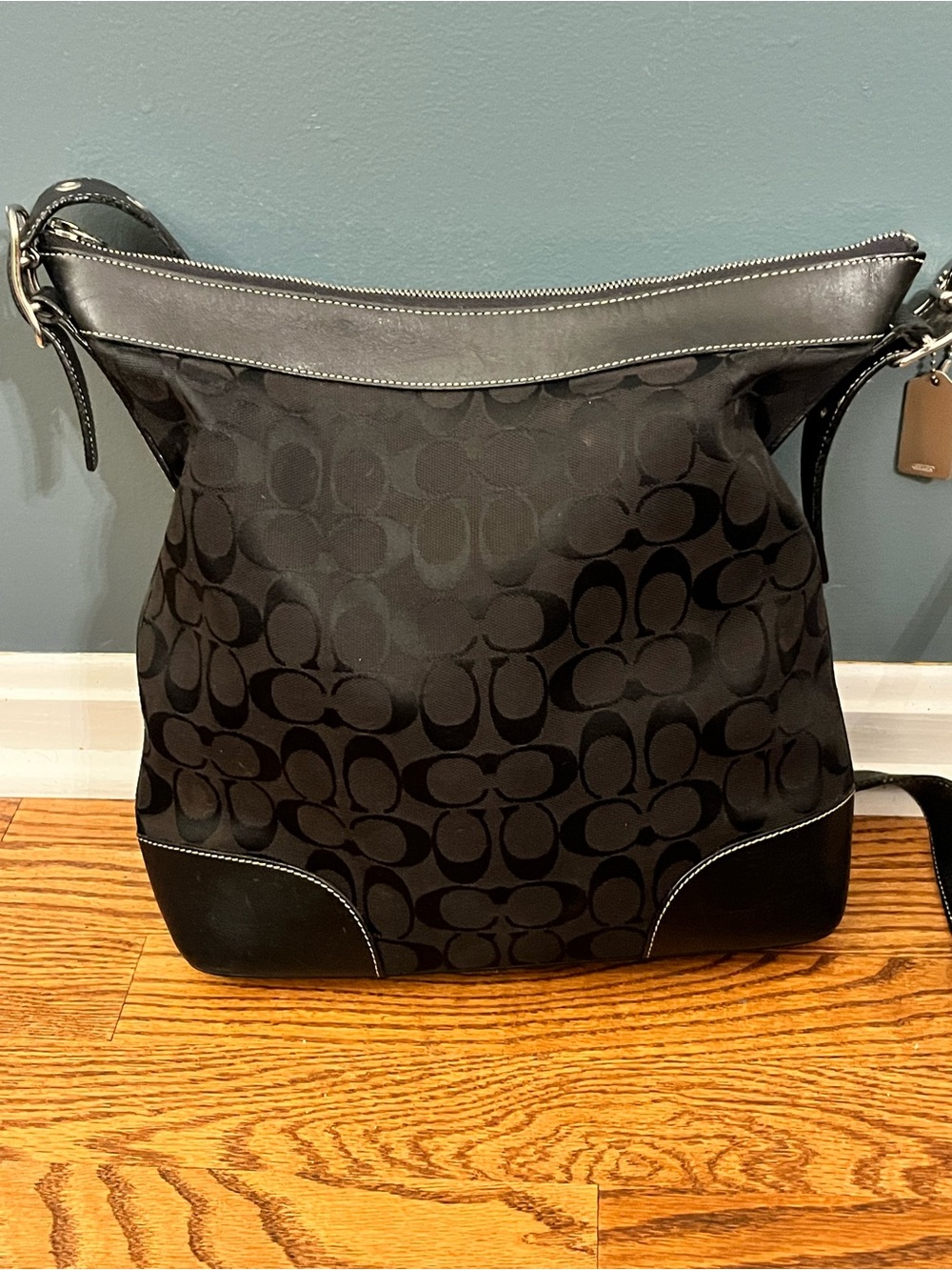 Coach Vintage Chelsea Duffel Slim
Convertible 6346 Signature Logo Canvas/Leather